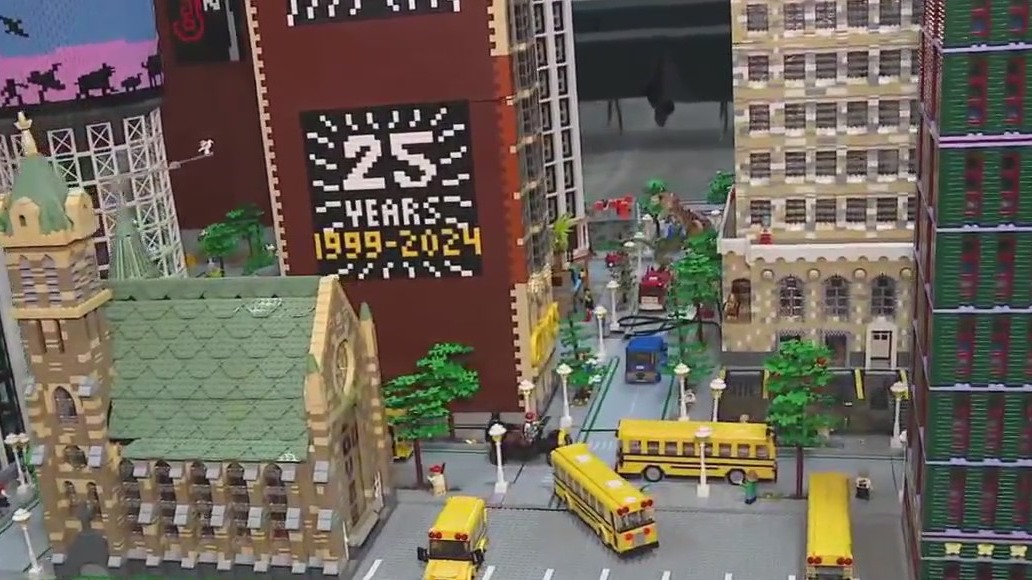 Brickworld Milwaukee returns